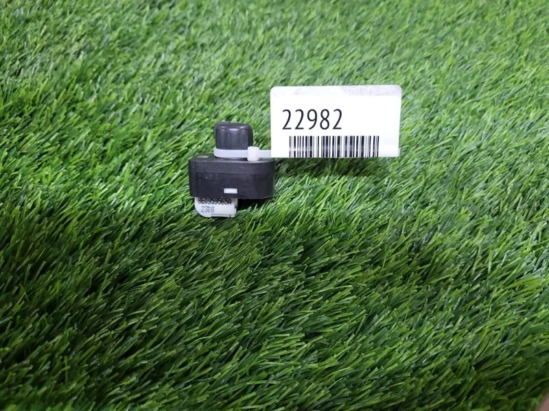 Блок управления зеркалами Audi A4 2006 8E0959565A B7 BWE 2.0T