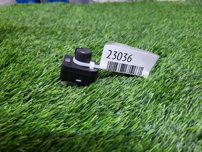 Блок управления зеркалами Audi A4 2006 8E0959565A B7 BWE 2.0T