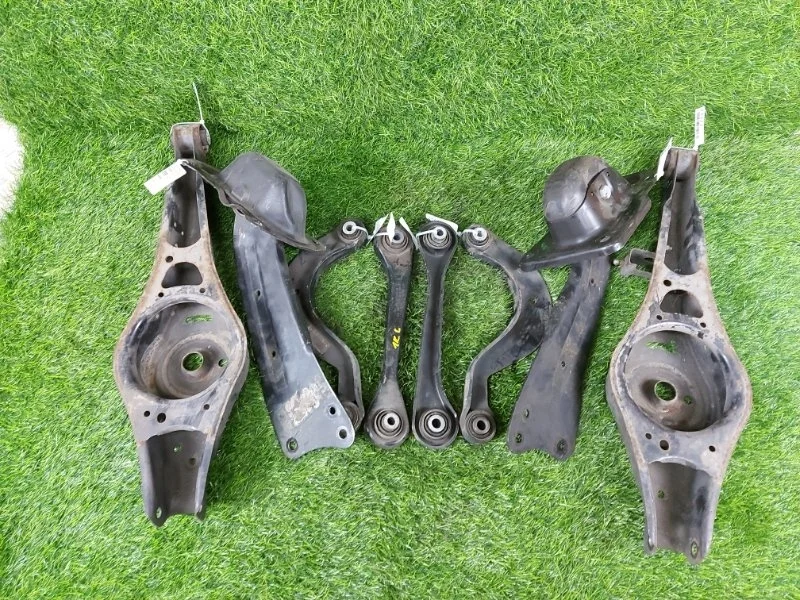 Рычаги комплект Volkswagen Passat 2008 1K0505371 B6 BZB 1.8T, задние