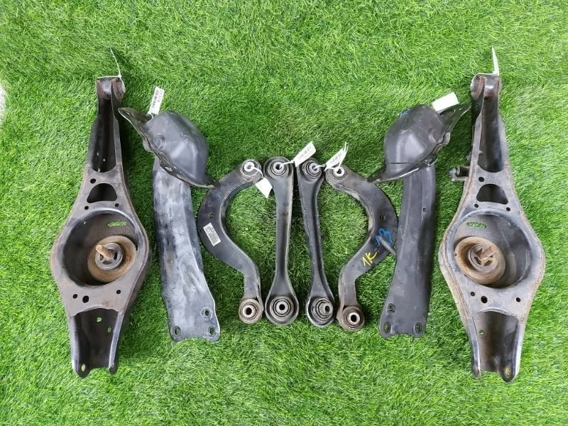 Рычаги комплект Volkswagen Passat 2008 1K0505371 B6 BZB 1.8T, задние