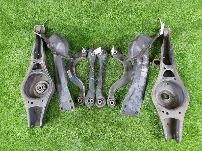 Рычаги комплект Volkswagen Passat 2008 1K0505371 B6 BZB 1.8T, задние