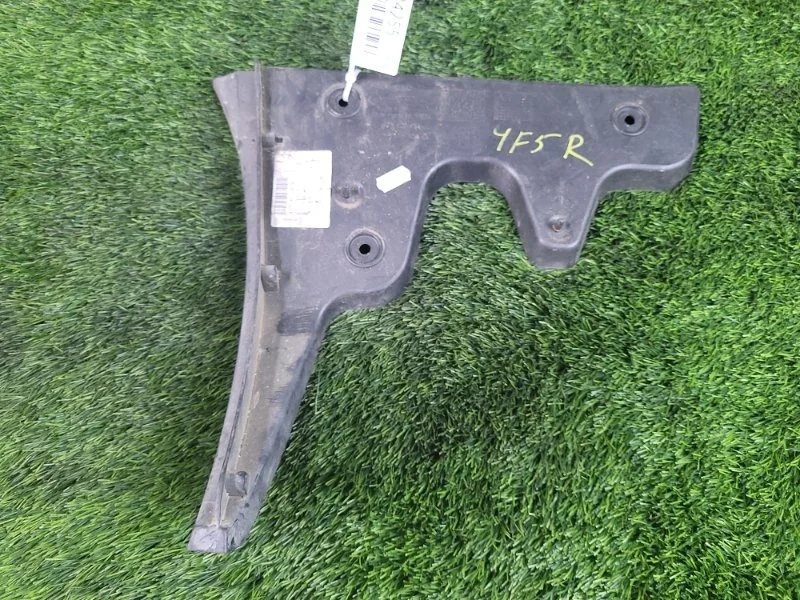 Кронштейн крепления бампера Audi A6 2005 4F5807454 C6 AUK 3.2, задний правый