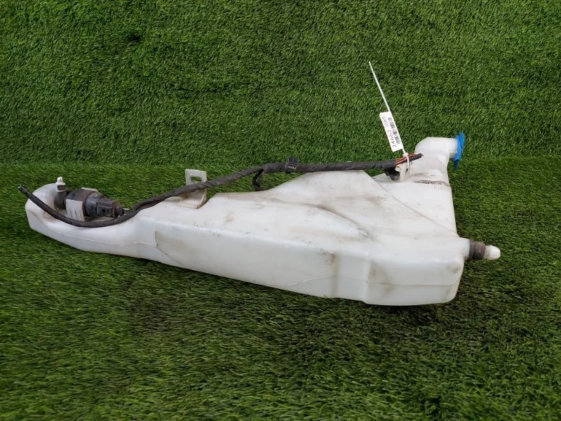 Бачок омывателя Audi A8 2011 4H0955451B D4 CDR 4.2