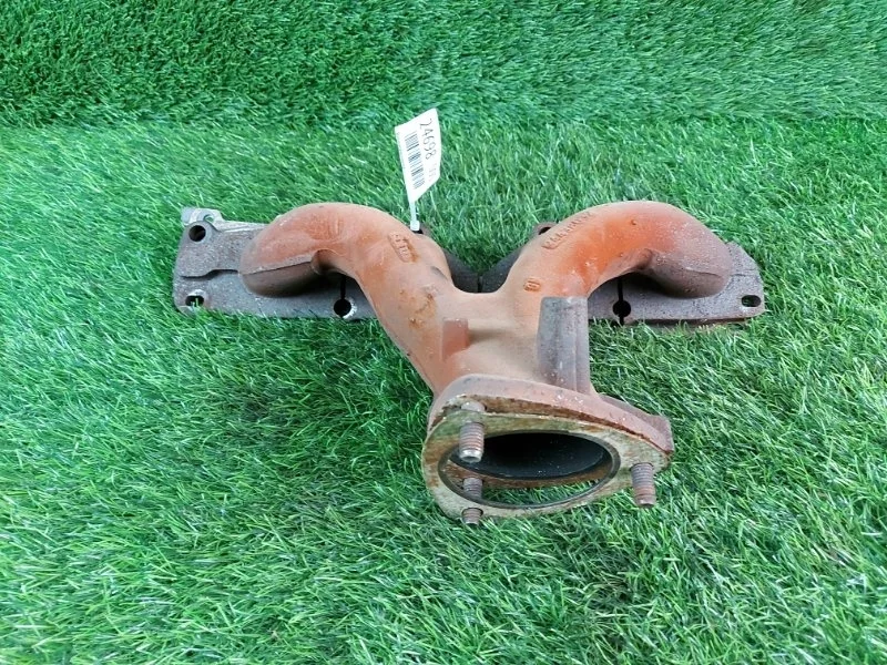 Коллектор выпускной Opel Zafira B 24438032 L75 Z22YH