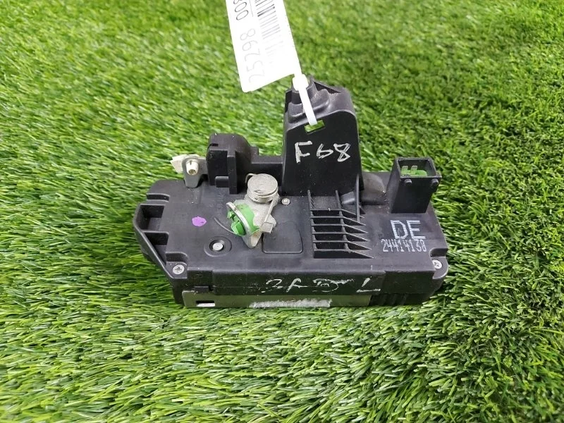 Замок двери Opel Vectra B 1998 90503995 F69 X18XE, задний левый