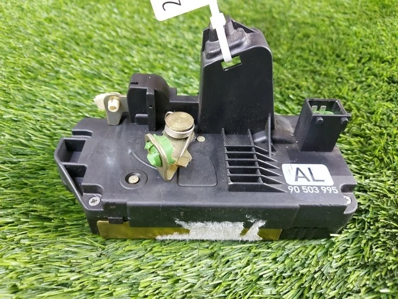 Замок двери Opel Vectra B 1998 90503995 F69 X18XE, задний левый