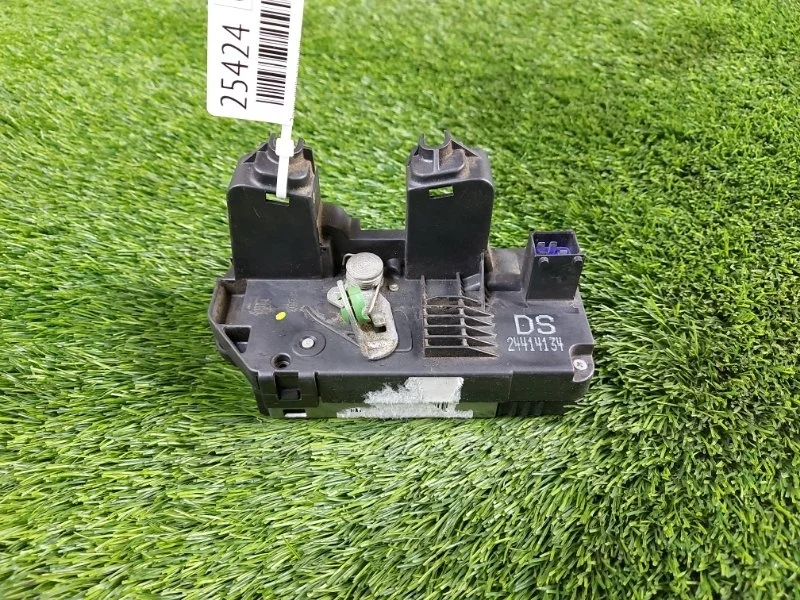 Замок двери Opel Zafira A 24414134 F75 Z18XE, задний левый