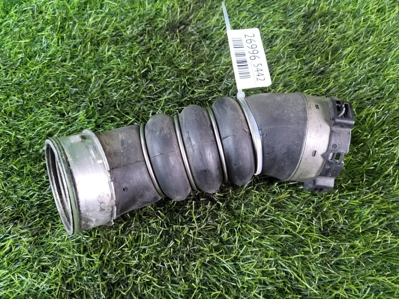 Патрубок интеркулера BMW X5 2012 7807985 E70 N57 D30A