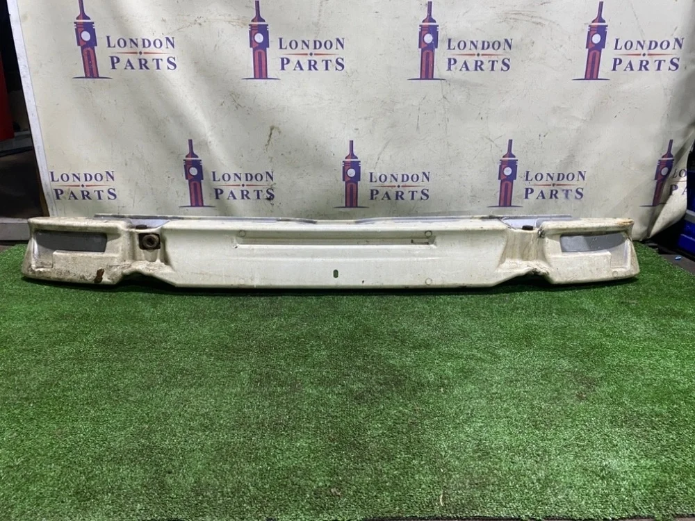 Усилитель бампера BMW E46