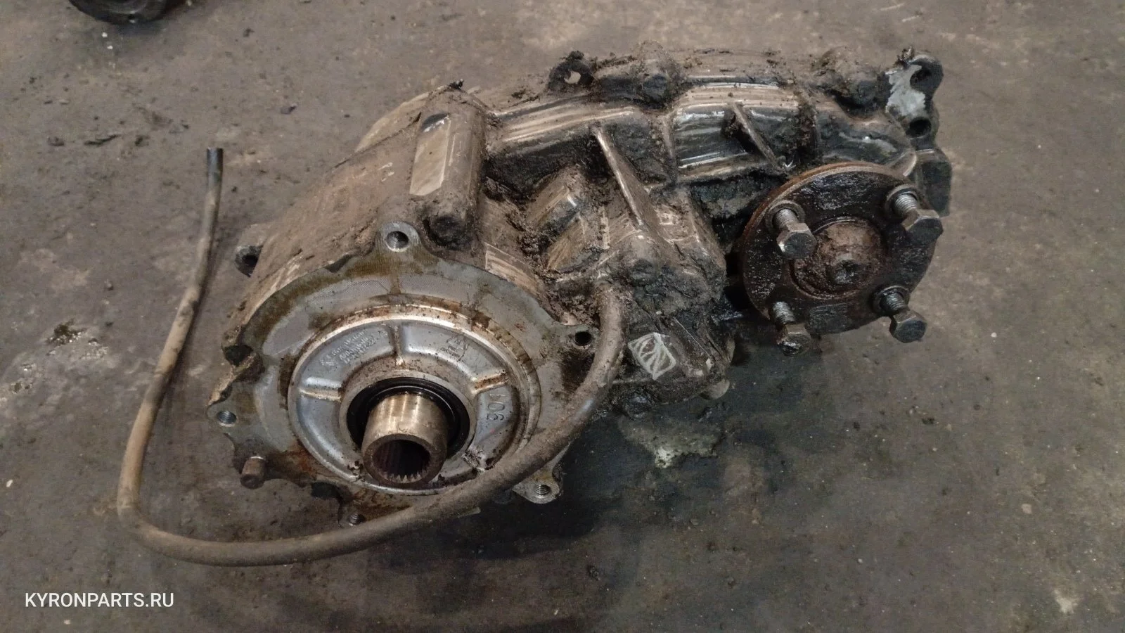 Раздатка SsangYong Rexton 2003 Y200