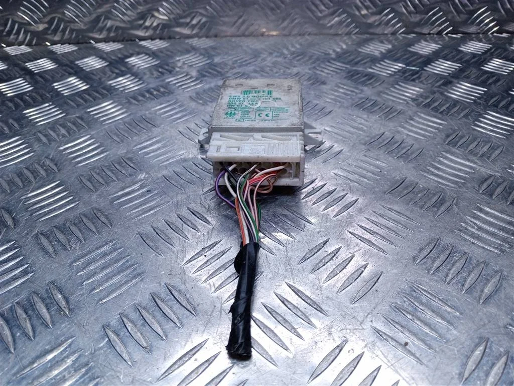 Блок управления LAND ROVER FREELANDER I рестайлин