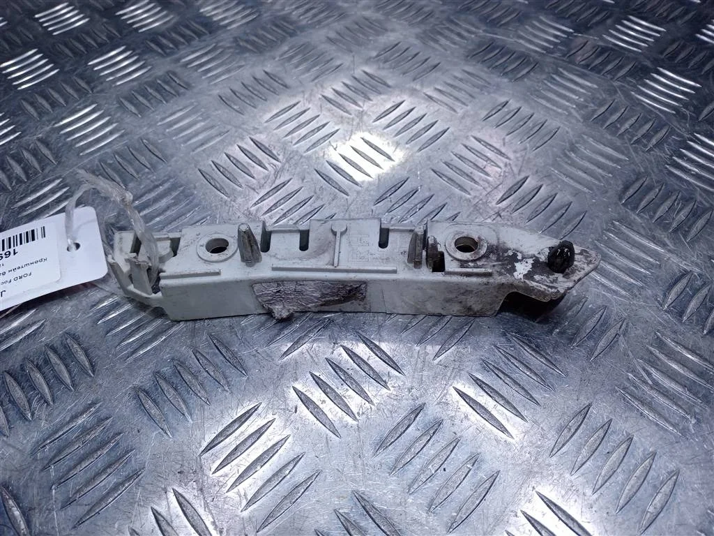 Кронштейн бампера передний FORD Focus III (2011—2