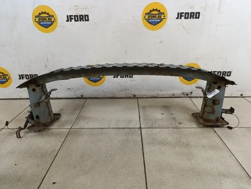 Усилитель бампера Mazda 3 2006 BK