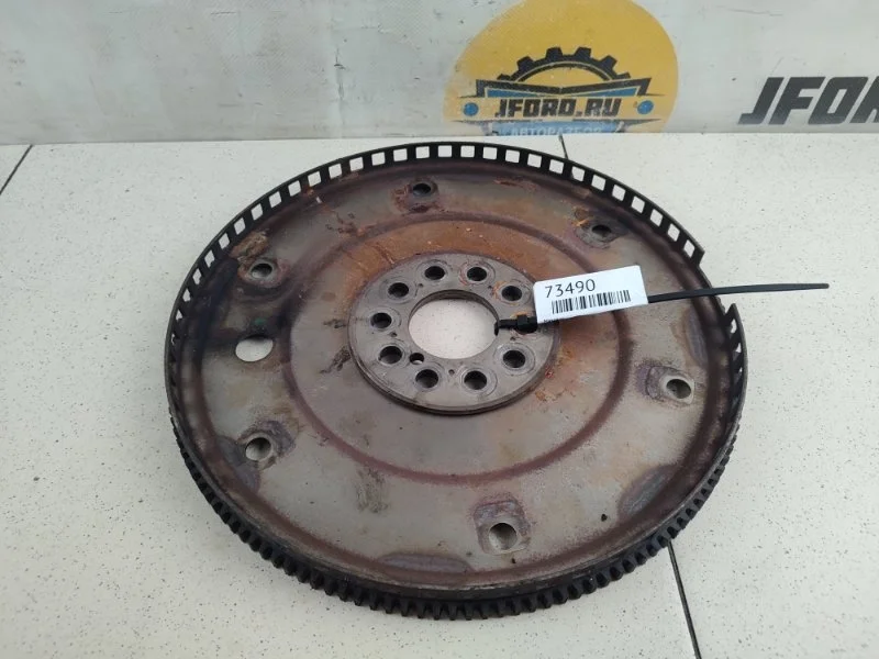 Маховик Volvo V70 2010 BW69