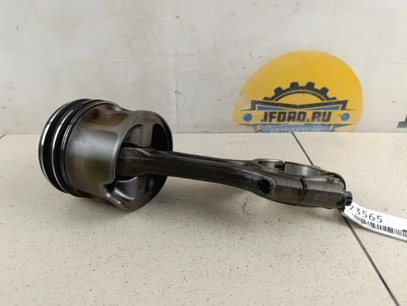 Поршень Kia Sorento 2015 UM