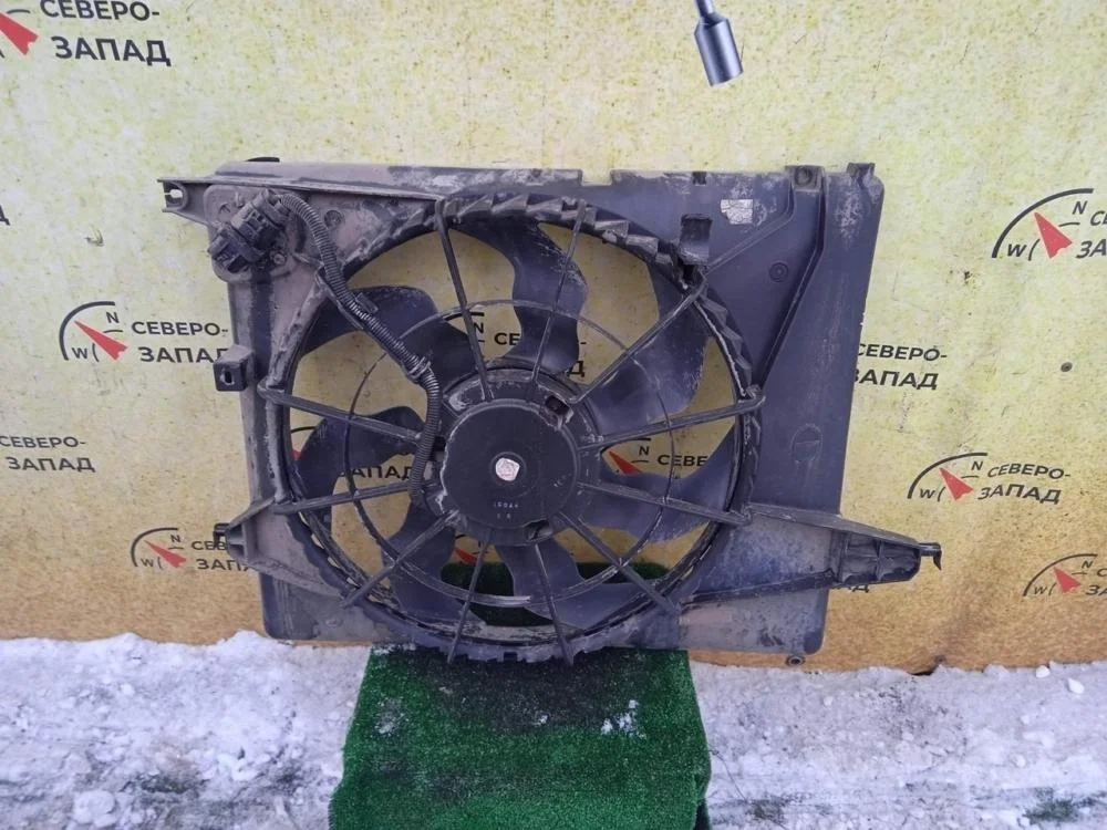 Диффузор радиатора Hyundai Santa Fe 2013 253801U100 DM G4KEDU