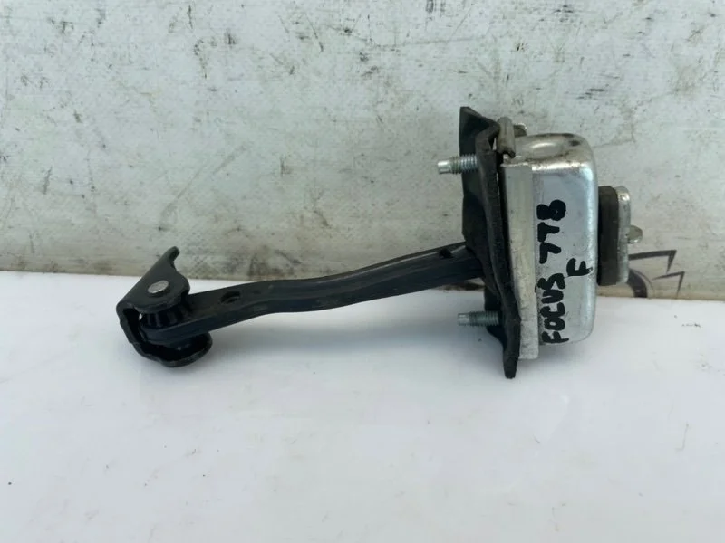 ограничитель двери Ford Focus 2006 CB4 HWDB