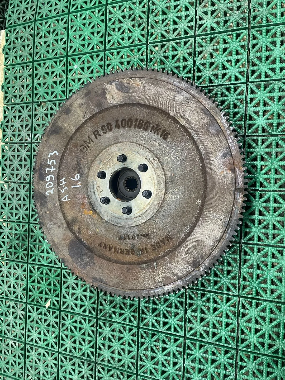 Маховик двигателя OPEL ASTRA H 2004- РКПП б/у ASTRA H(2004-2014)