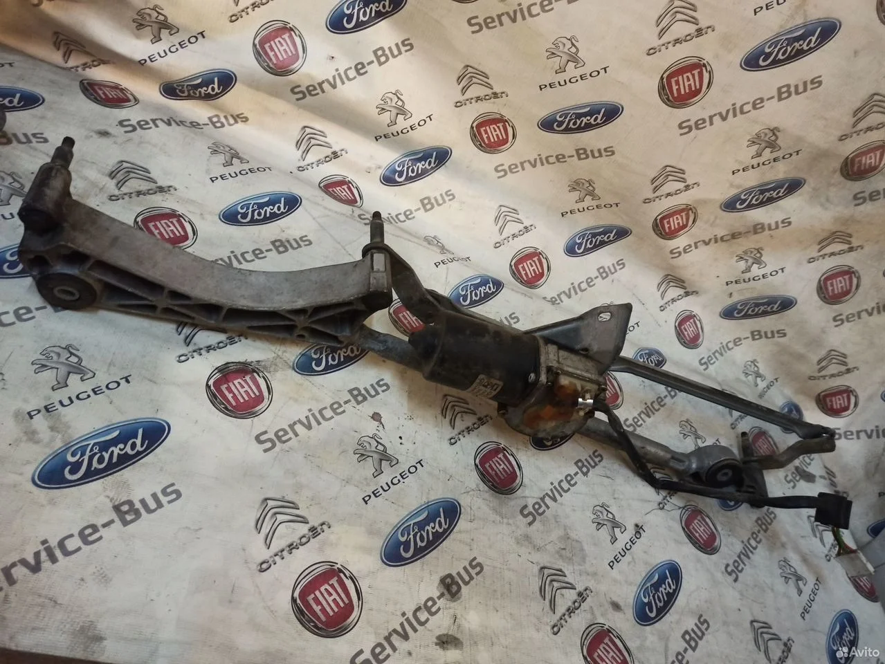 Трапеция дворников с моторчиком mercedes w-203