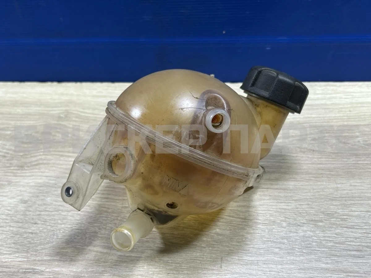 Бачок расширительный Пежо 408 1