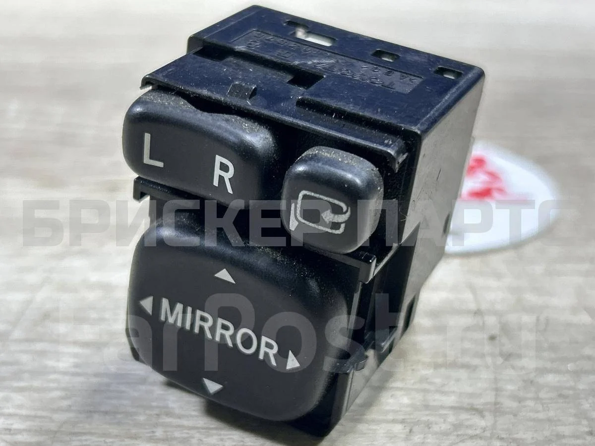 Кнопка регулировки зеркал Тойота Авенсис 2 (T250)