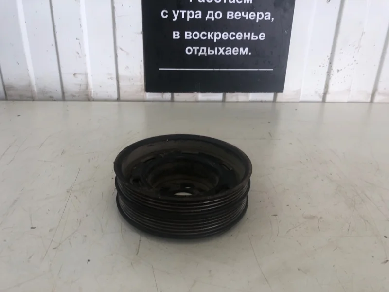 Шкив коленвала Volkswagen Jetta
