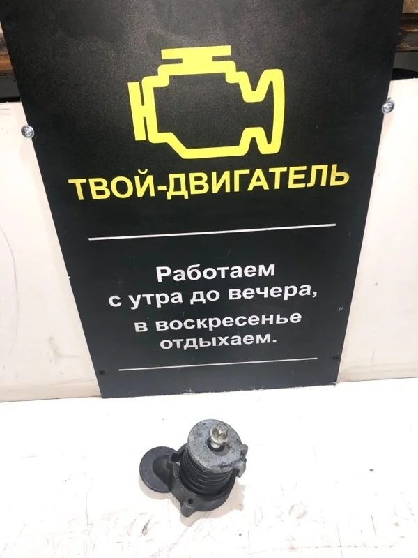Натяжитель ремня грм Mercedes-Benz