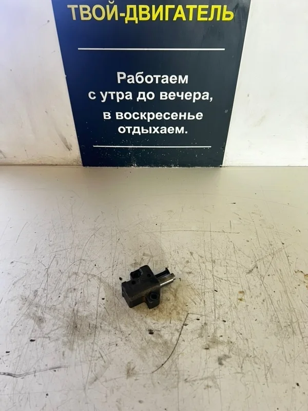 Натяжитель цепи грм Mitsubishi Lancer X