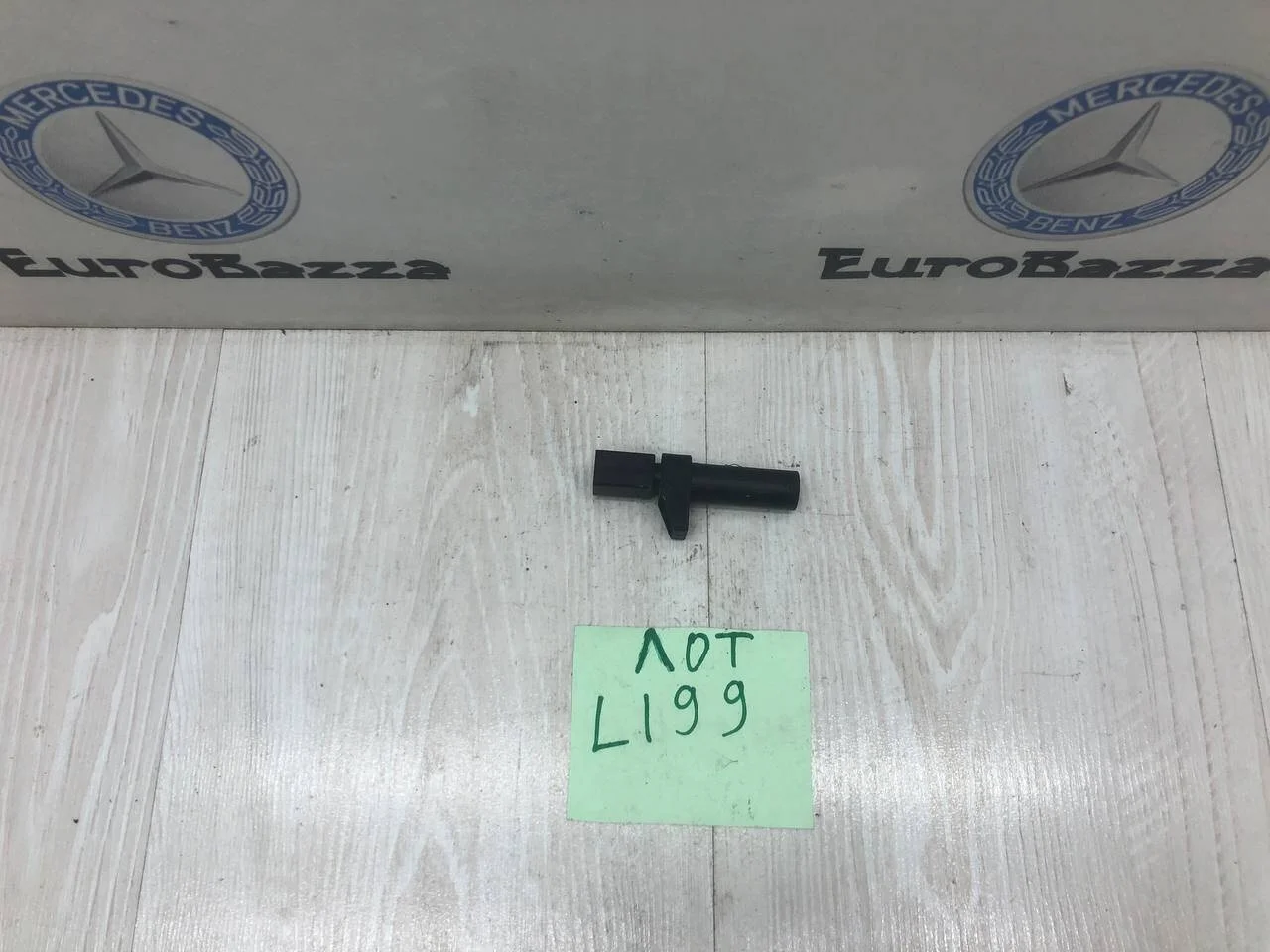 Датчик положения коленвала Mercedes Om646