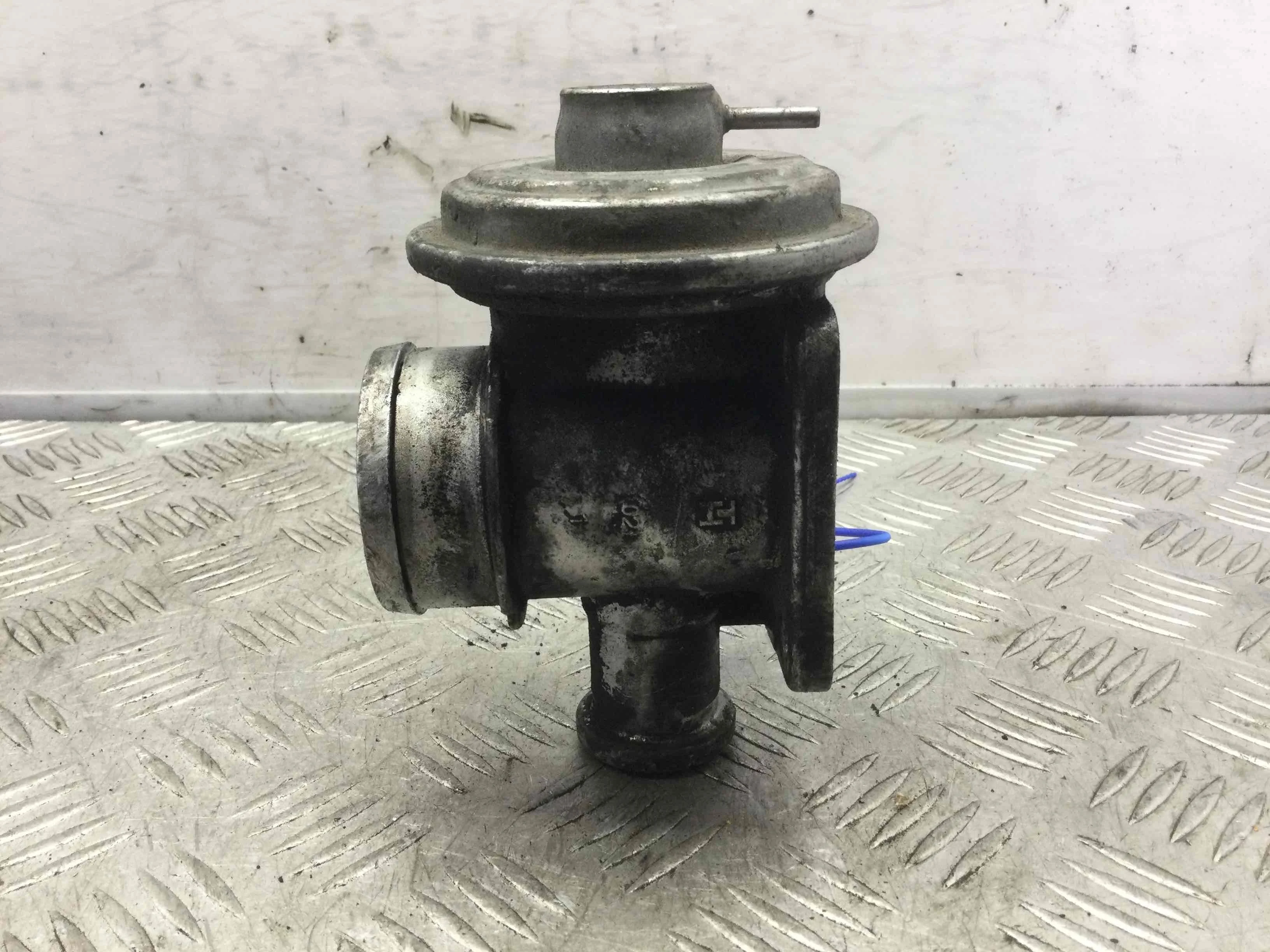 Клапан EGR BMW X5 E53 (1999-2003) дизель 3.0 TDI Автомат