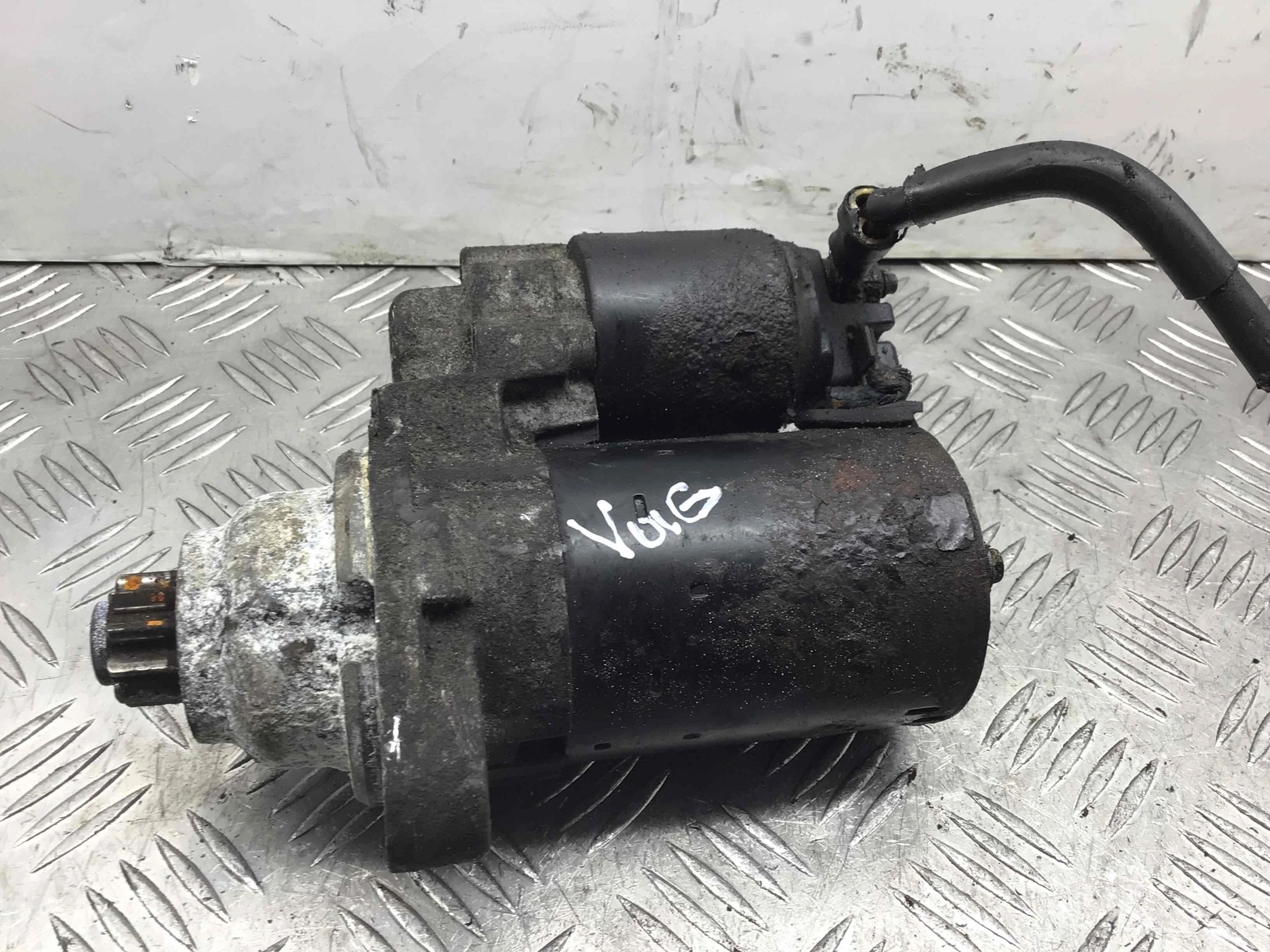 Стартер Volkswagen Polo 4 поколение (2001-2005) бензин 1.4 i Механика Х/б