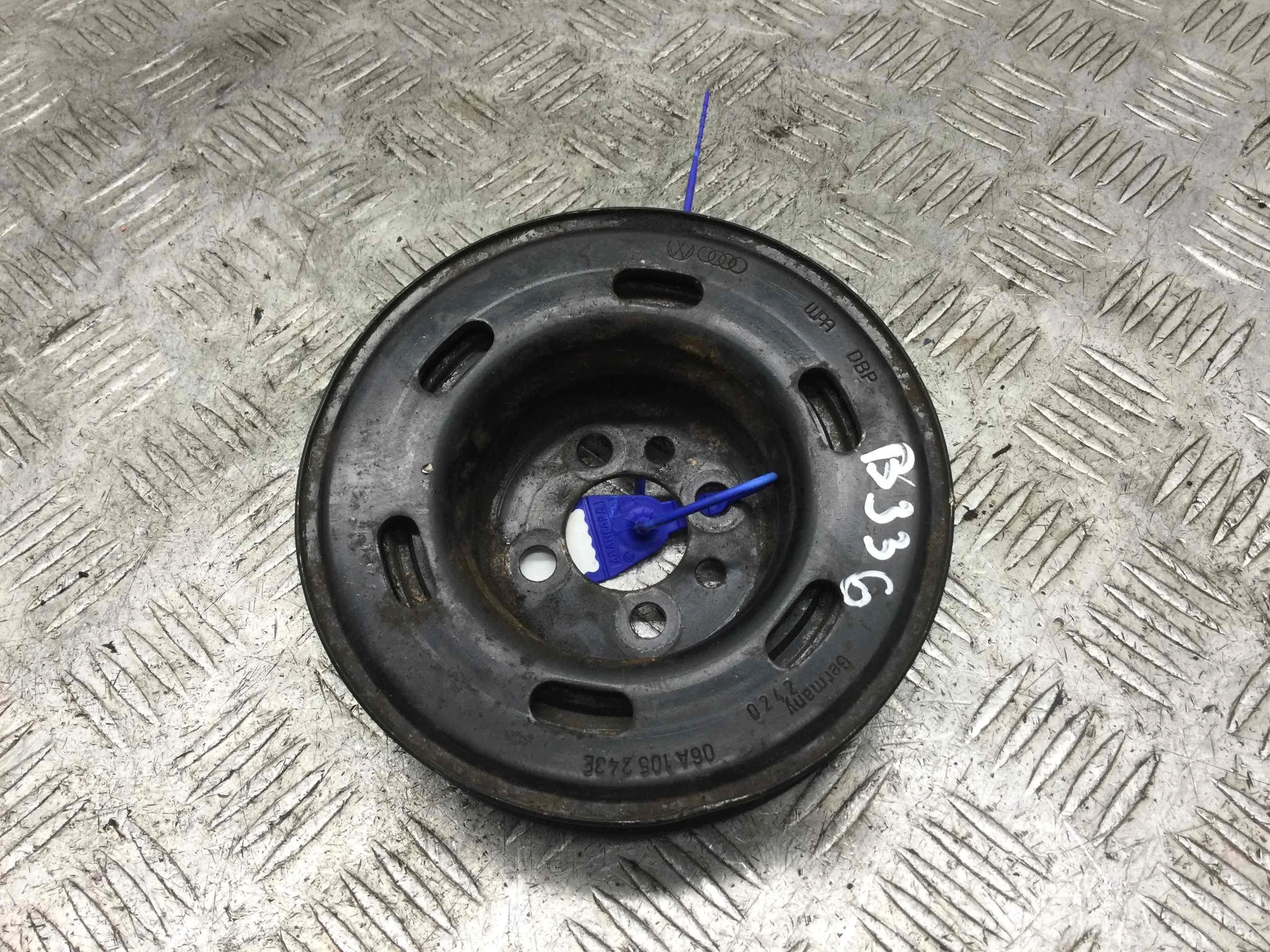 Шкив коленвала Audi A4 B7 (2004-2008) бензин 1.8 T Механика Универсал