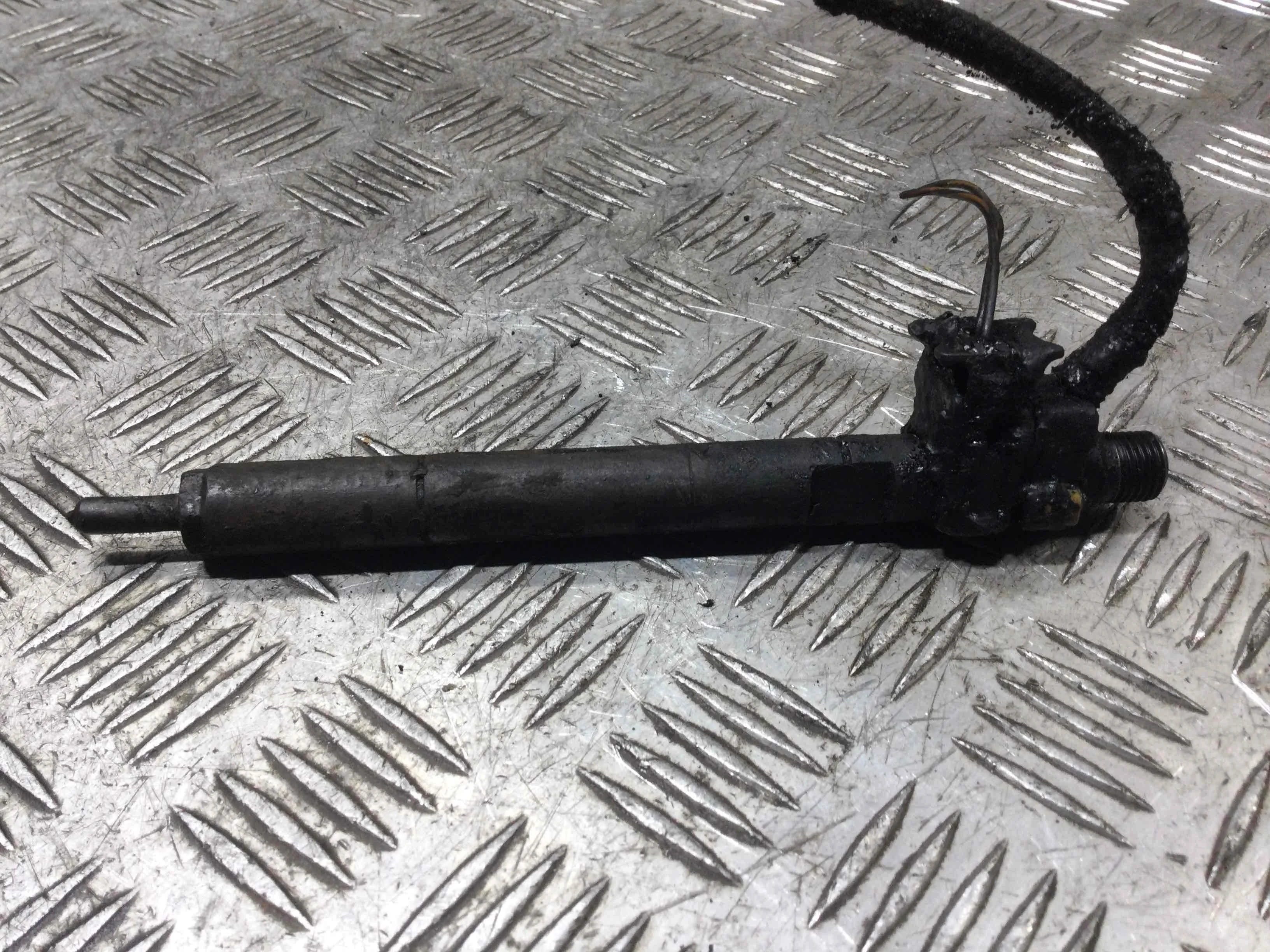 Форсунка Mercedes C-klasse W203/S203/CL203 [рестайлинг] (2004-2007) дизель 2.2 CDI Автомат Седан