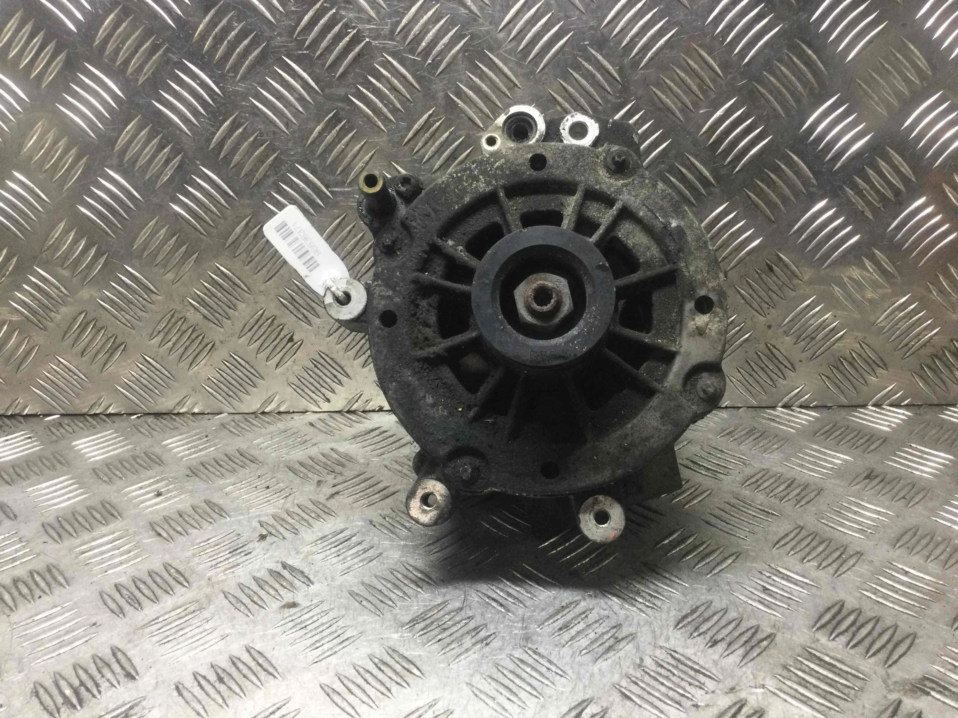 Генератор Porsche Cayenne 955 (2002-2007) бензин 4.5 is Автомат