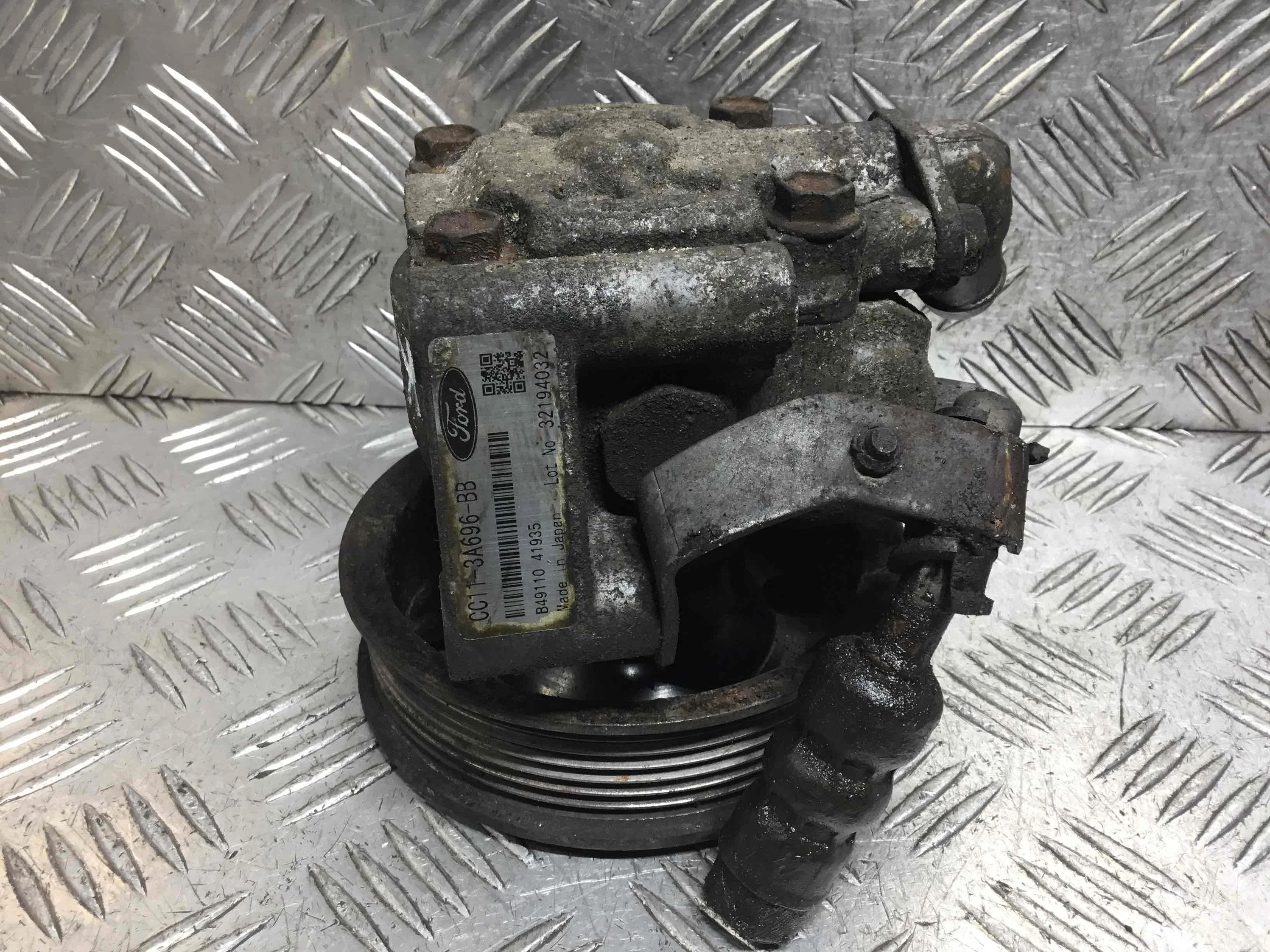 Насос гидроусилителя руля Ford Transit 3 поколение [рестайлинг] (2006-2013) дизель 2.2 TDI Механика Микроавтобус