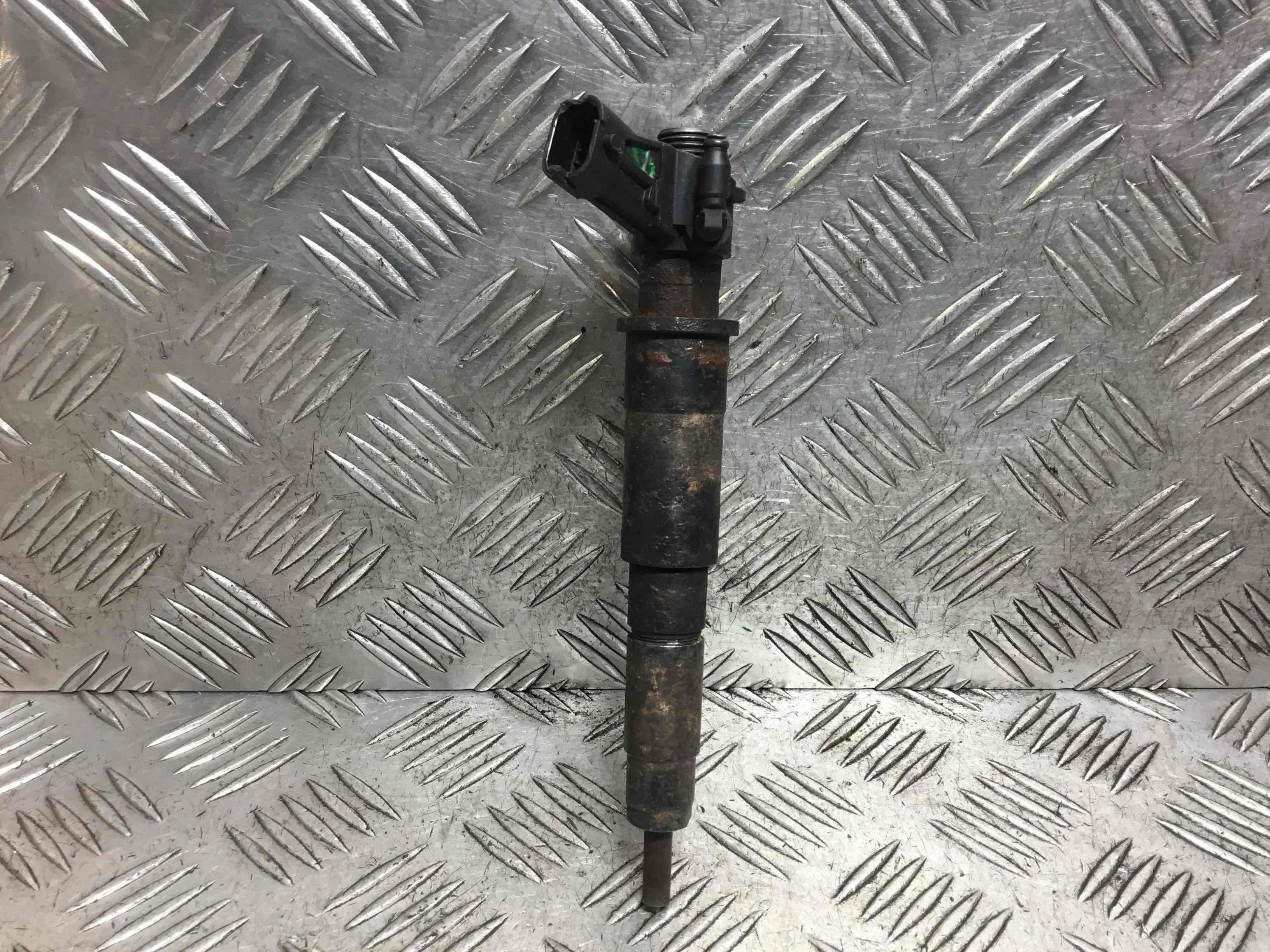 Форсунка Opel Vivaro A (2001-2014) дизель 2.0 CDTi Механика Фургон