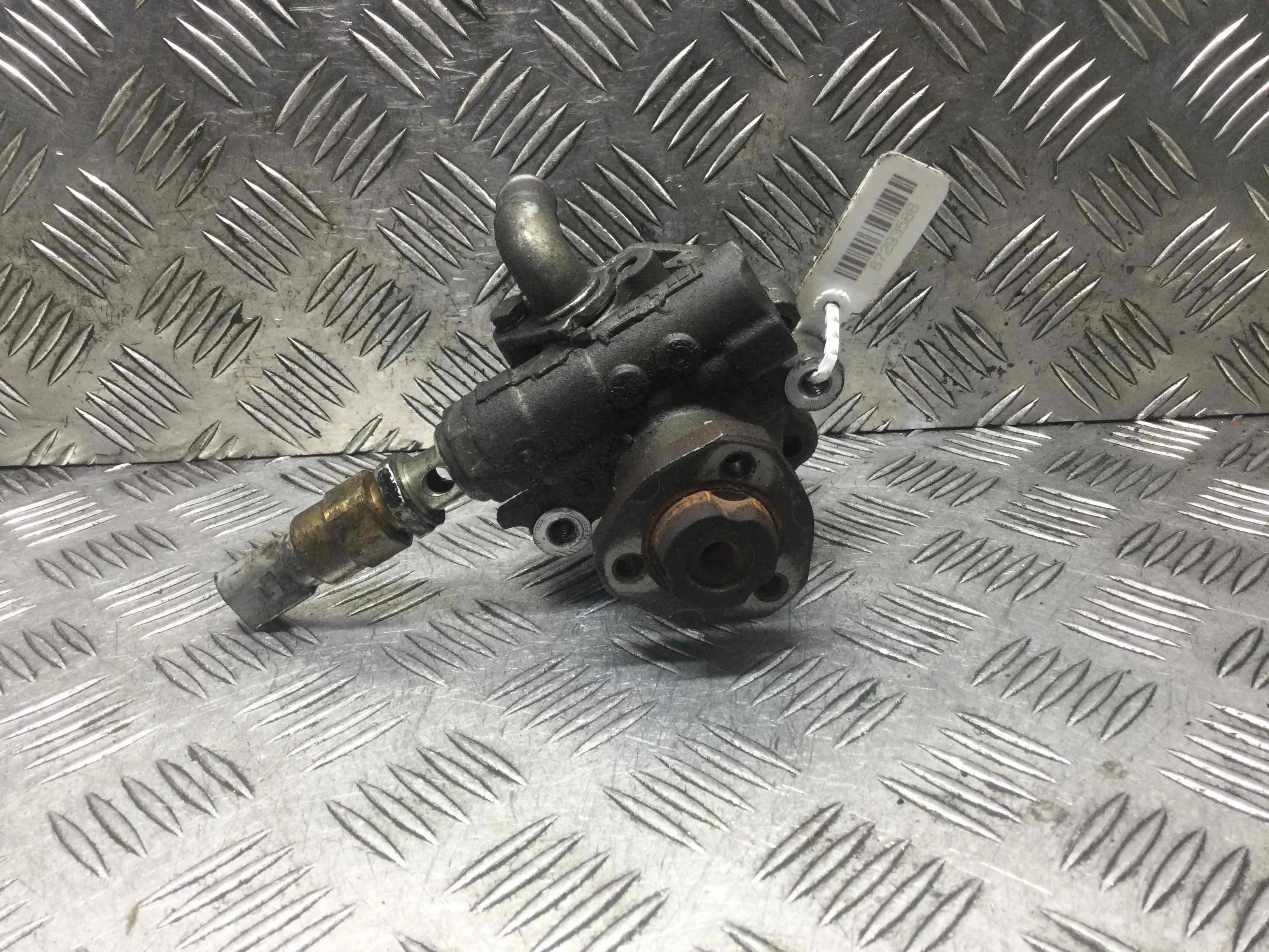 Насос гидроусилителя руля Volkswagen Golf 4 поколение (1997-2004) бензин 1.6 i Механика Х/б