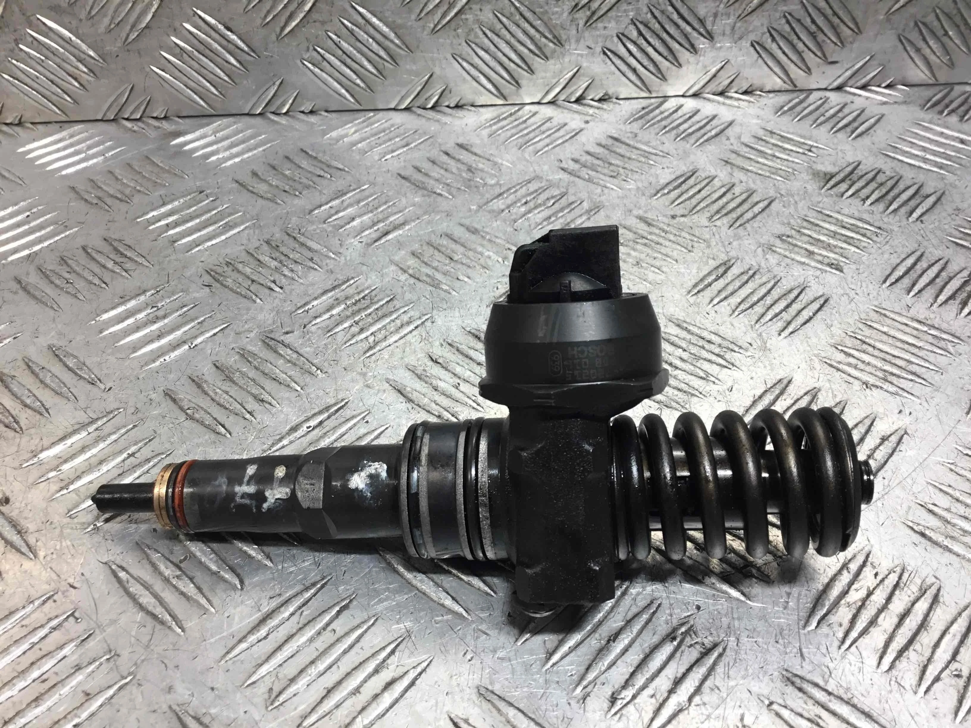 Форсунка Volkswagen Golf 4 поколение (1997-2004) дизель 1.9 TDI Механика Универсал