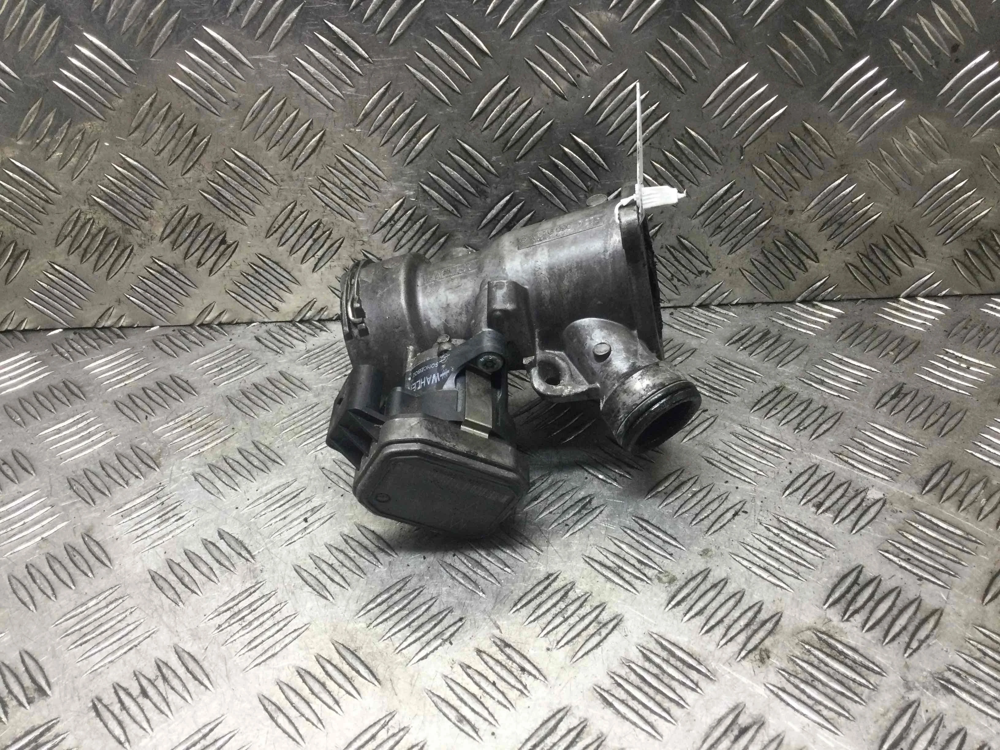 Заслонка дроссельная Mercedes C-klasse W203/S203/CL203 [рестайлинг] (2004-2007) дизель 2.2 CDI Автомат Х/б