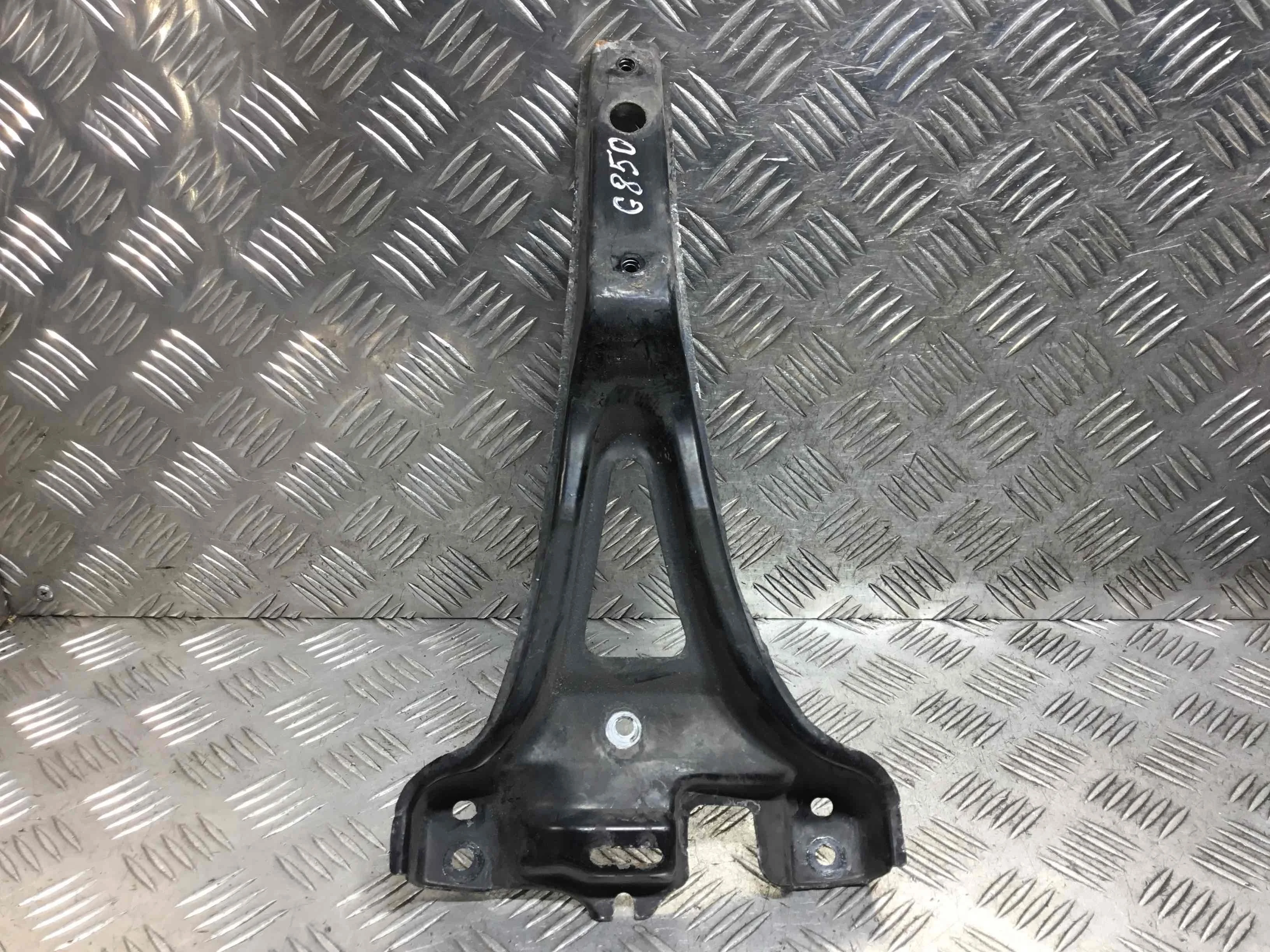 Кронштейн Volkswagen Golf 4 поколение (1997-2004) дизель 1.9 TDI Механика Х/б