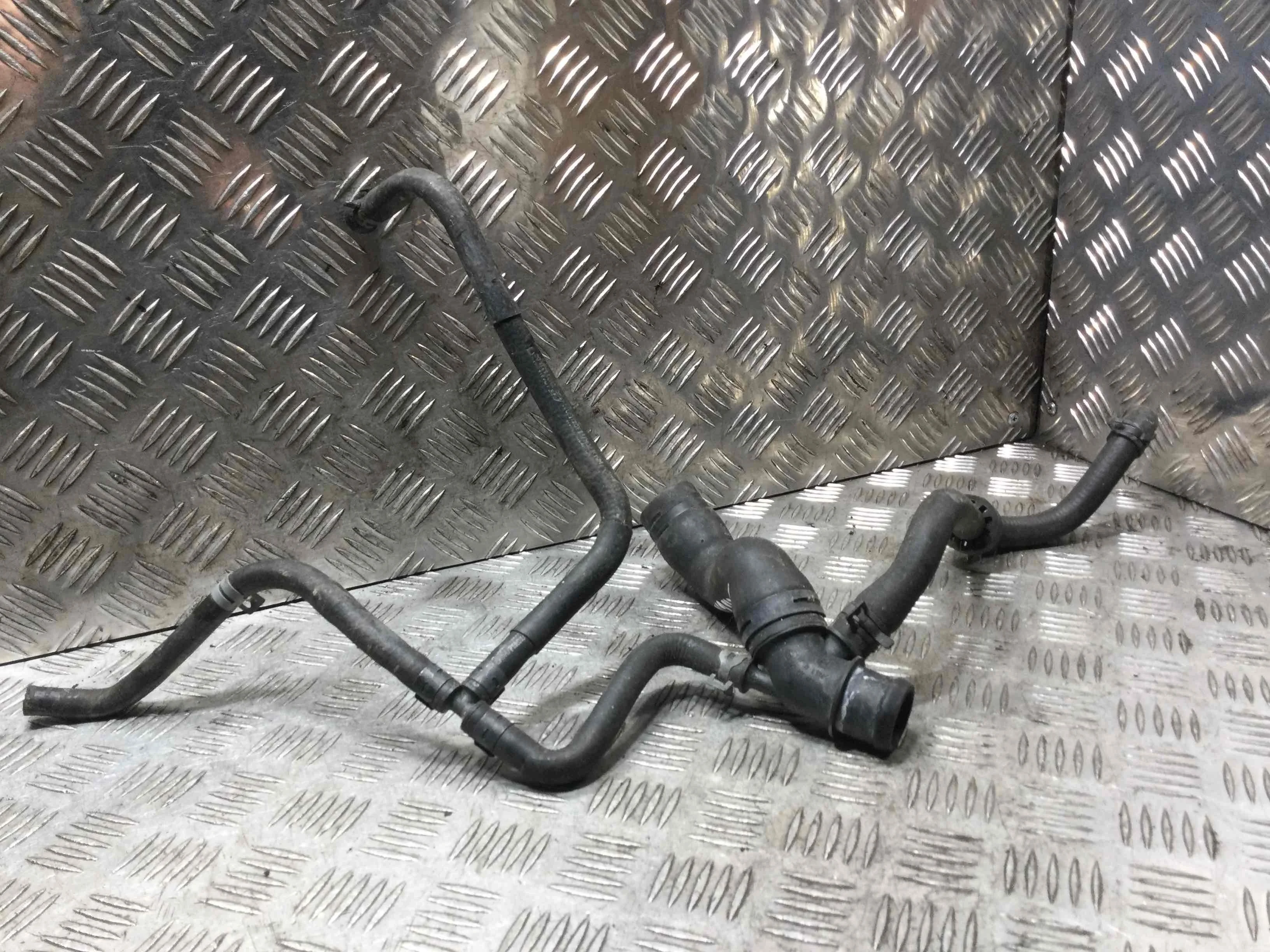 Патрубок радиатора Ford Galaxy 1 поколение [рестайлинг] (2001-2006) дизель 1.9 TDI Механика Минивэн