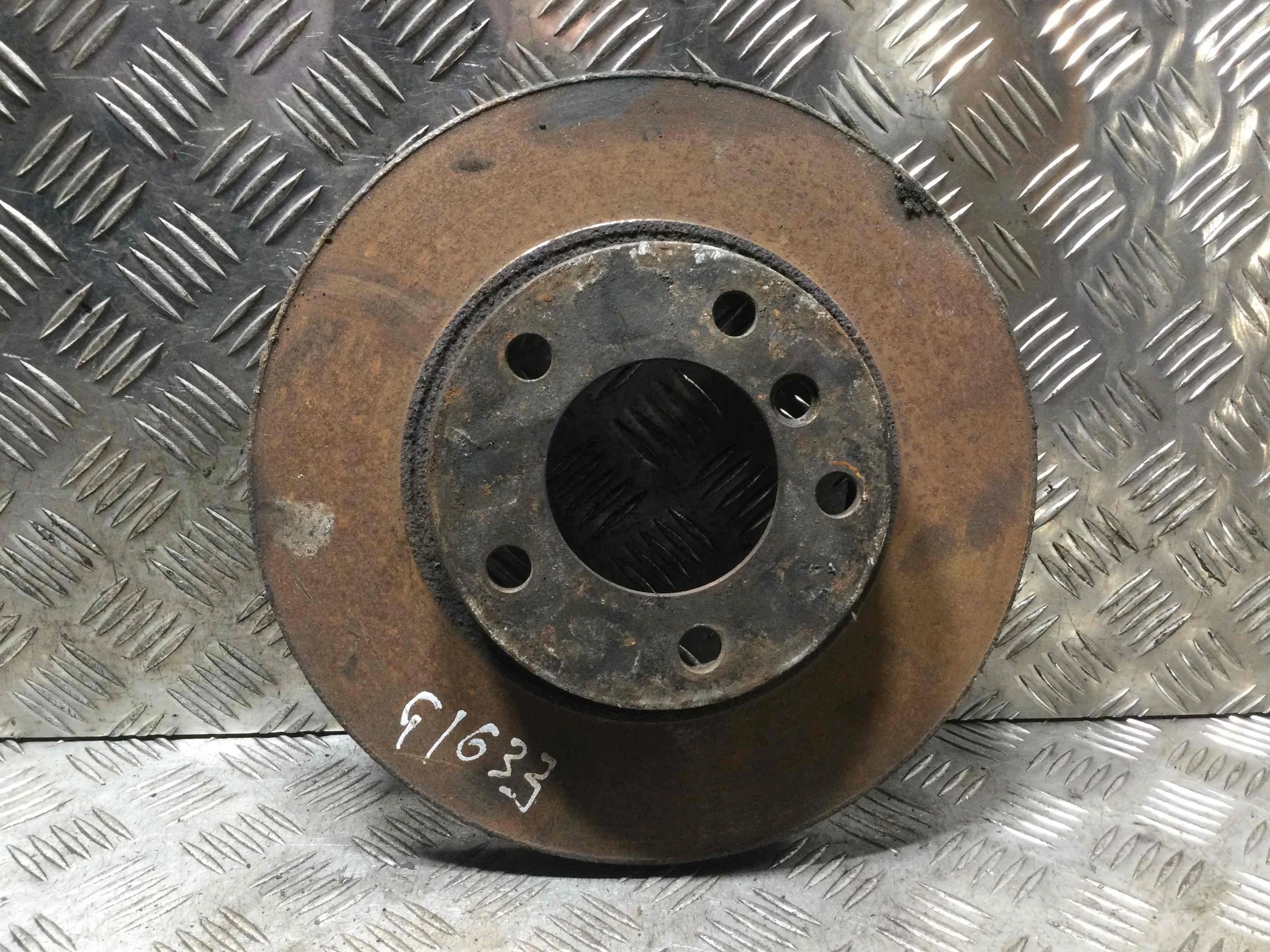 Диск тормозной передний BMW 3-Series 3-Series E46 1998 - 2006 бензин 2.0 i Механика Седан