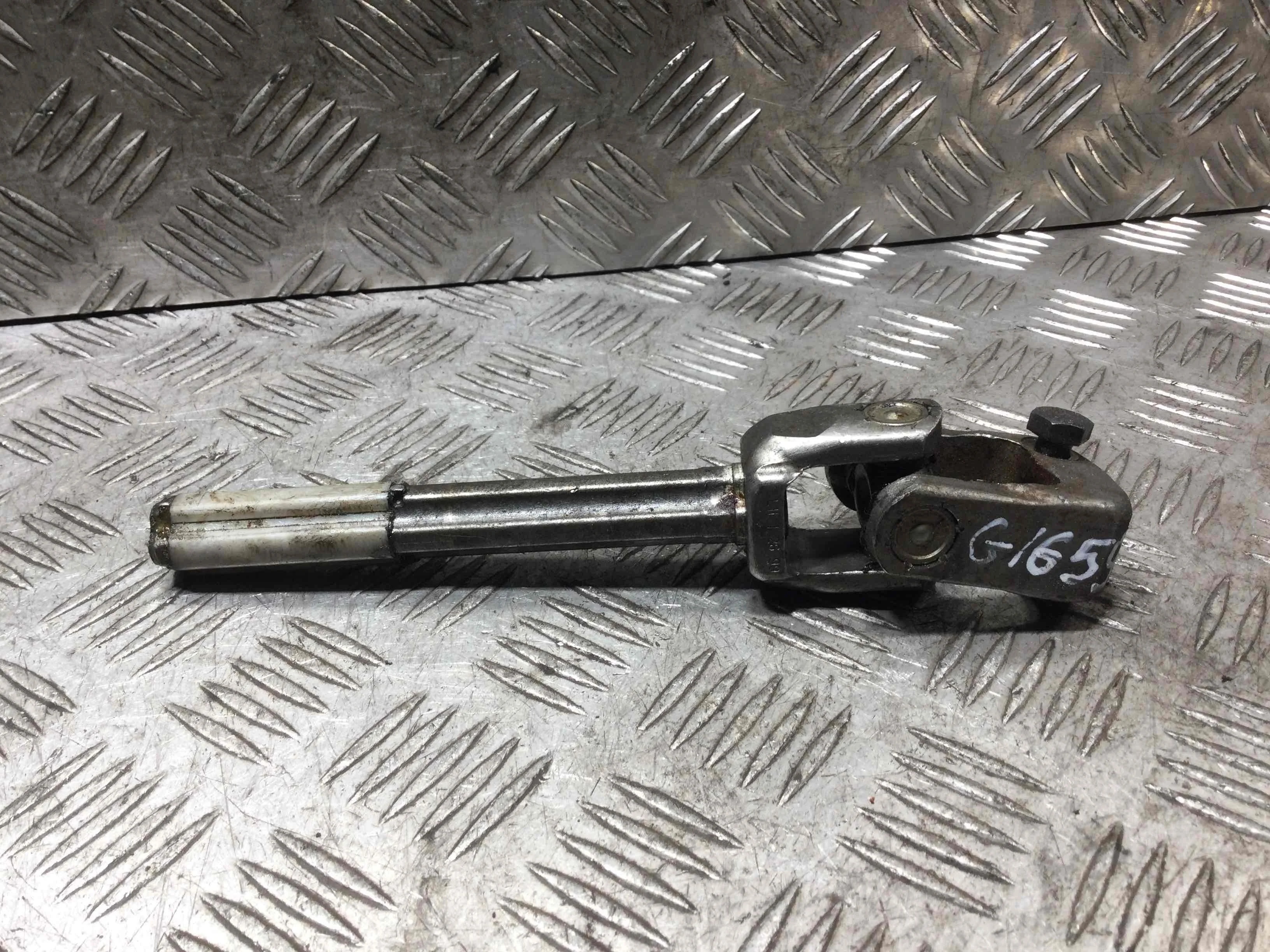 Рулевой карданчик Audi A3 8L [рестайлинг] (2000-2003) бензин 1.8 i Автомат Х/б