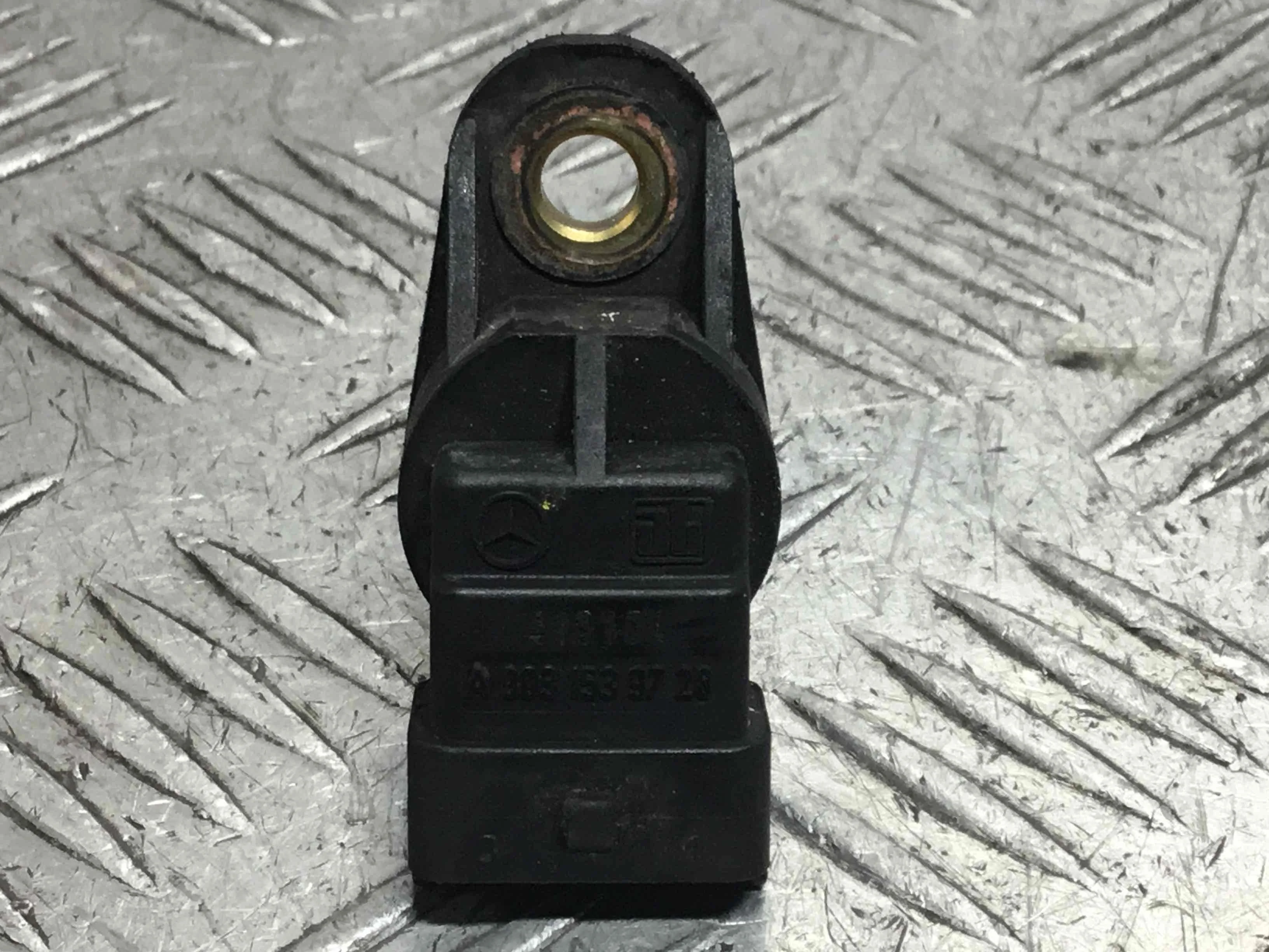 Датчик распредвала Mercedes Vaneo W414 2001-2005 бензин 1.9 i Механика Минивэн