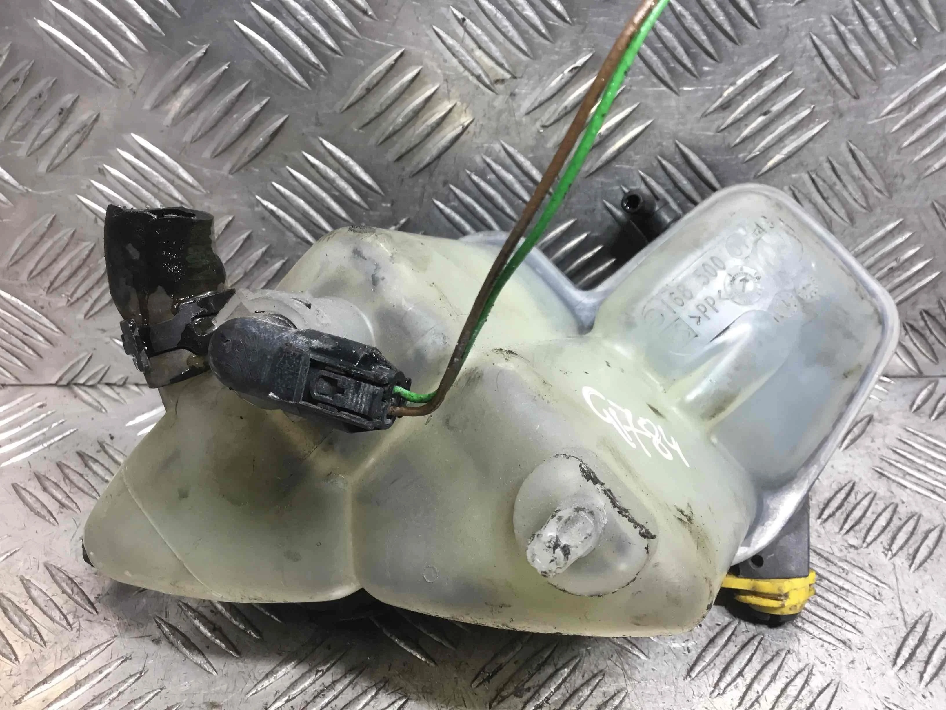 Бачок расширительный Mercedes A-klasse W168 (1997-2001) дизель 1.7 CDI Механика Х/б