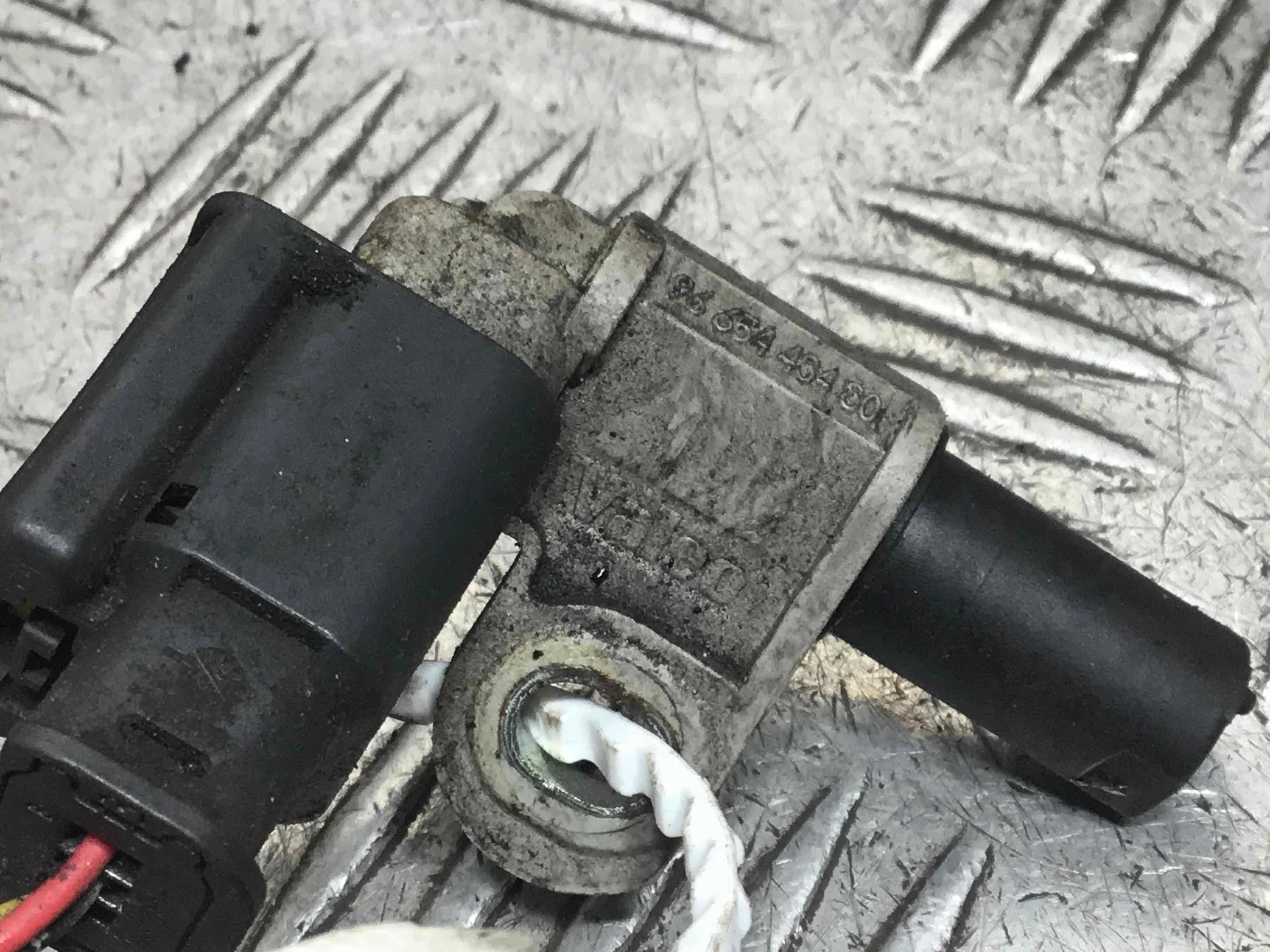 Датчик распредвала Citroen C3 Picasso 1 поколение 2008 - 2013 дизель 1.6 HDI Механика Фургон