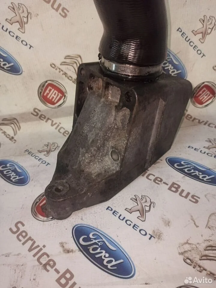 Кронштейн двс (левый) mercedes sprinter 906.ом646