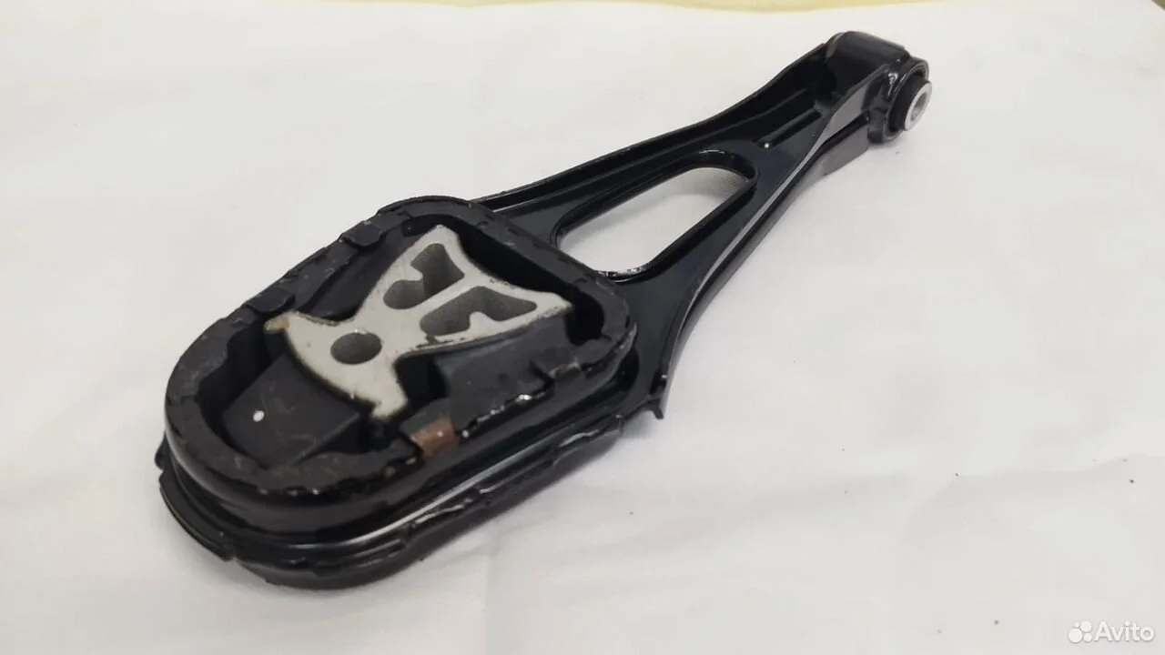 Подушка двигателя нижняя ford transit 2014- fwd