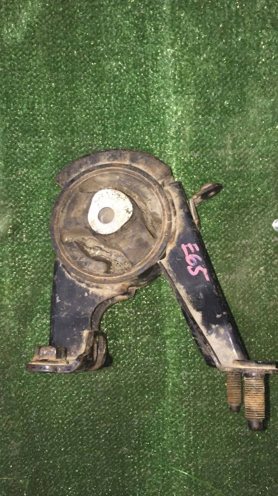 Б.у. опора двигателя TOYOTA COROLLA ZRE151 TOYOTA COROLLA ZRE151