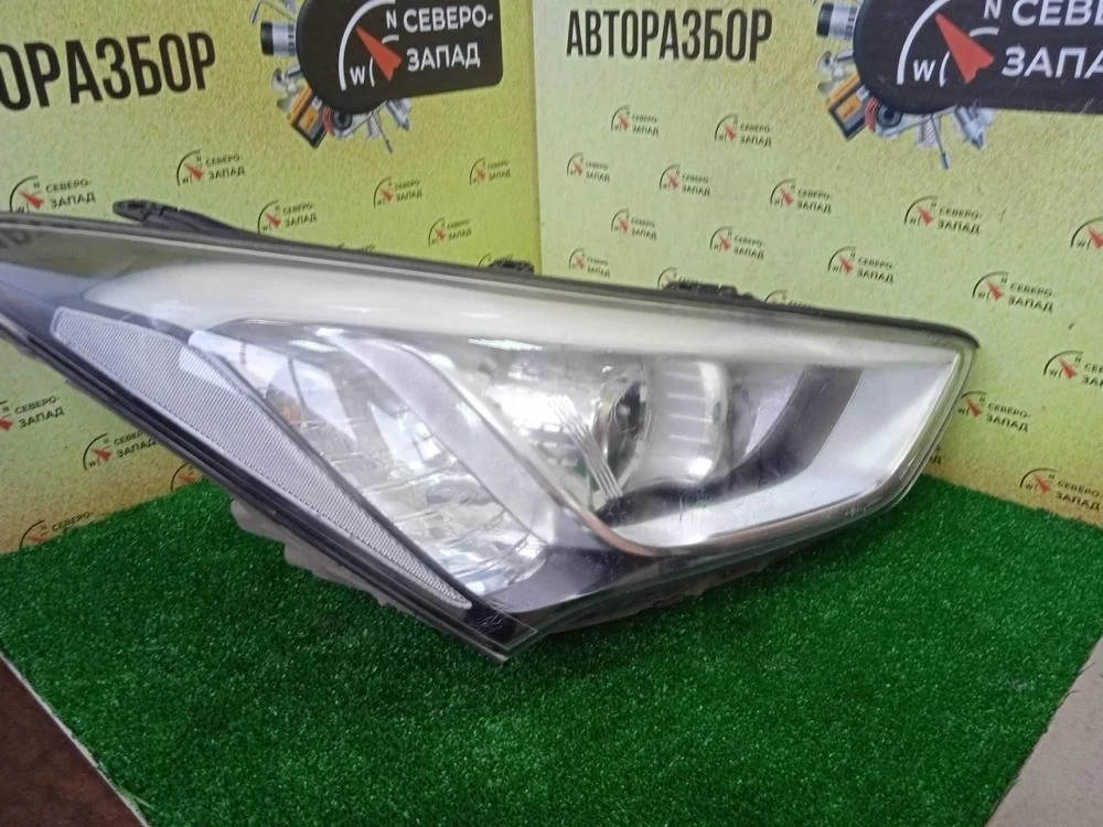 Фара Hyundai Santa Fe 2013 921022W341 DM G4KEDU, правая